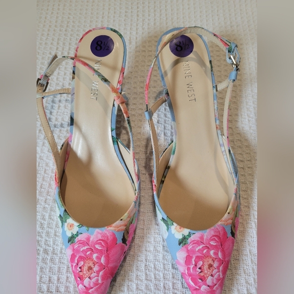 Nine West Floral Slingback Heels - Pink and Blue - Picture 3 of 9
